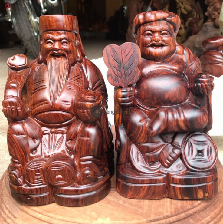 Tượng Thần Tài Thổ Địa gỗ cẩm lai.png